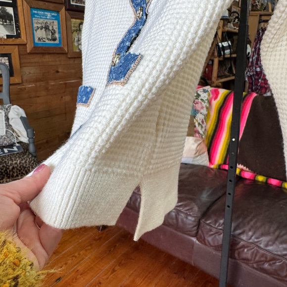 Women's White Cardigan with Blue Trim‎ - Picture 10 of 14